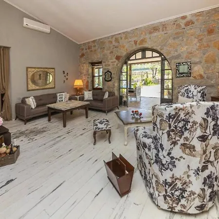 Private Pool Cozy In Yaliciftlik, Bodrum Vila Ciftlikkoy (Aegean)